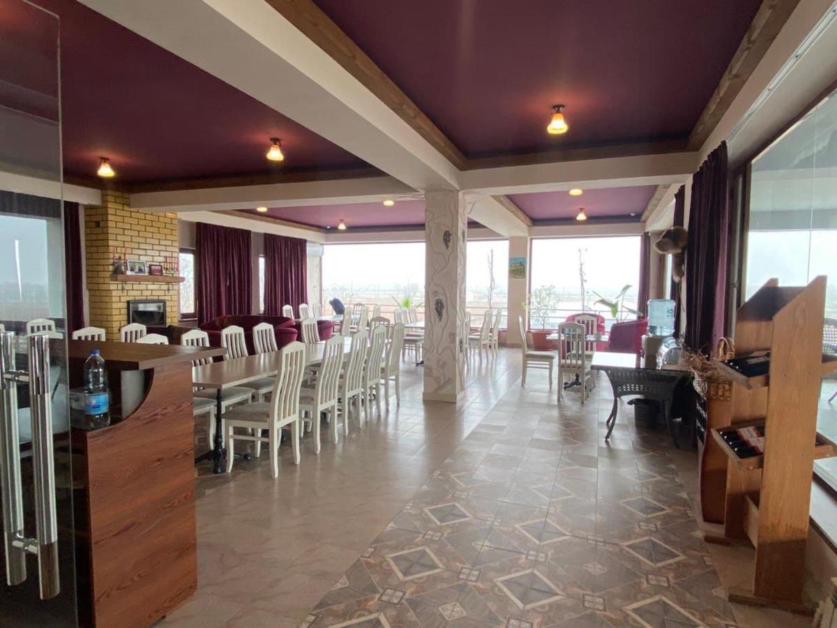 Uzumfermer Hotel & Winery Tashkent Esterno foto
