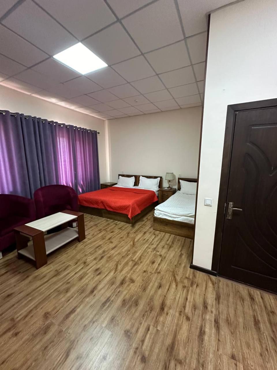 Uzumfermer Hotel & Winery Tashkent Esterno foto